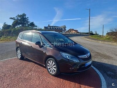Usado Opel Zafira Tourer Excellence 165 CV (121 kW) 2015 Marrón Monovolumen