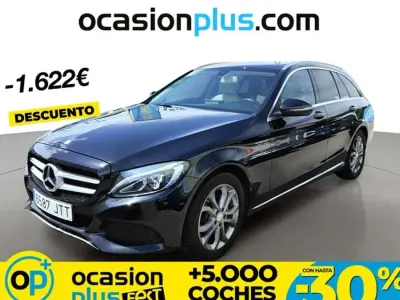 Usado Mercedes C180 156 CV (114 kW) 2016 Negro Familiar