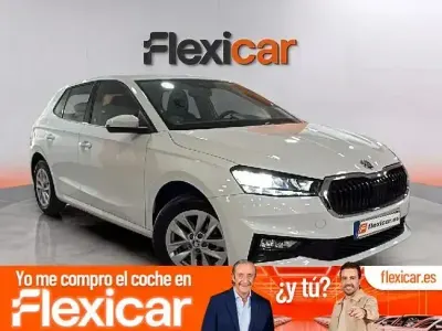 Usado Skoda Fabia Active 80 CV (58 kW) 2023 Blanco Utilitario