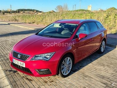 Usado Seat Leon ST XCELLENCE 150 CV (110 kW) 2018 Rojo Familiar