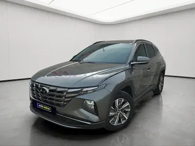Usado Hyundai Tucson 150 CV (110 kW) 2022 Gris SUV