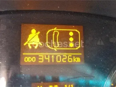 Usado Toyota Avensis Advance 126 CV (92 kW) 2012 Negro Familiar