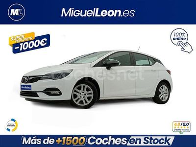 Usado Opel Astra Edition 110 CV (80 kW) 2022 Blanco Berlina