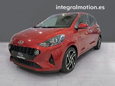 Usado Hyundai i10 66 CV (48 kW) 2023 Rojo Utilitario