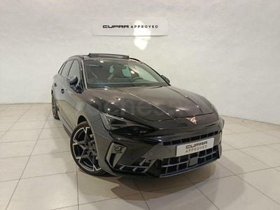 Usado Cupra Leon 150 CV (110 kW) 2024 Negro Familiar