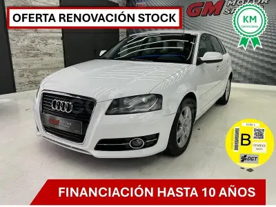 Usado Audi A3 Attraction 140 CV (102 kW) 2012 Blanco Utilitario