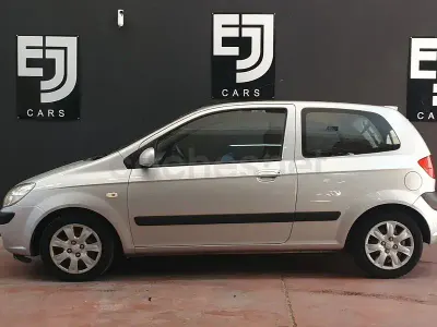 Usado Hyundai Getz 66 CV (48 kW) 2006 Gris / plata Utilitario