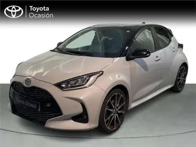 Usado Toyota Yaris Plus 131 CV (96 kW) 2024 Utilitario