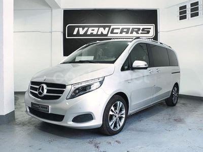 Mercedes V220