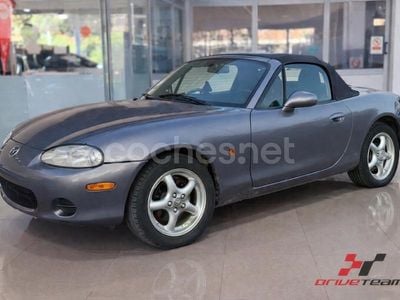 Gris / plata Usado 2004 Mazda MX5 Active Descapotable | 9850 € (Caro)
