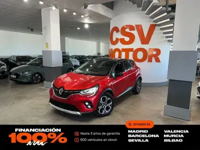Usado Renault Captur Techno 160 CV (117 kW) 2022 Rojo SUV