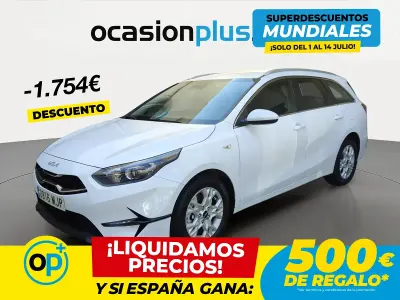 Usado Kia Ceed 120 CV (88 kW) 2023 Blanco Utilitario