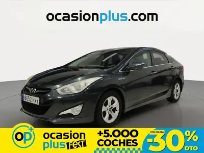 Usado Hyundai i40 GLS 136 CV (100 kW) 2012 Gris Berlina