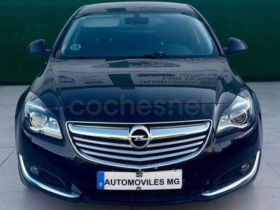 Usado Opel Insignia Excellence 140 CV (102 kW) 2013 Marrón Berlina