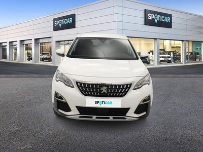 Usado Peugeot 3008 Allure 130 CV (95 kW) 2019 Blanco SUV