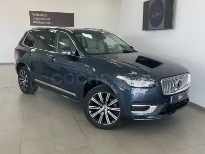 Usado Volvo XC90 Plus 235 CV (172 kW) 2022 Azul SUV