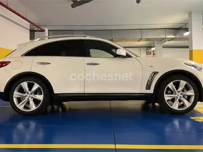Usado Infiniti QX70 Premium 238 CV (175 kW) 2014 Blanco SUV