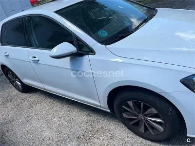 Usado VW Golf VII Edition 115 CV (84 kW) 2021 Blanco Utilitario