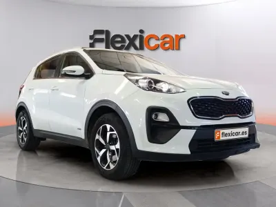 Usado Kia Sportage 136 CV (100 kW) 2021 Blanco SUV