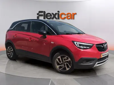 Usado Opel Crossland X Selective 131 CV (96 kW) 2018 Rojo SUV