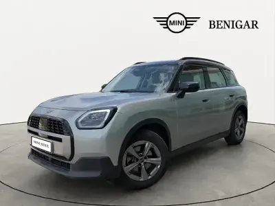 Usado Mini Countryman 163 CV (119 kW) 2024 Gris SUV