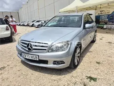 Käytetty Mercedes C250 204 HP (150 kW) 2009 Harmaa Sedan