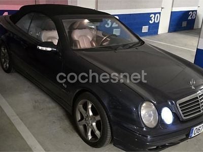 Usado Mercedes CLK430 Elegance 279 CV (205 kW) 2000 Azul Descapotable