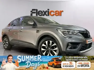 Usado Renault Arkana Equilibre 140 CV (102 kW) 2022 Gris SUV
