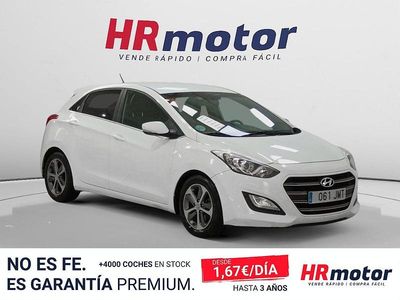 Usado Hyundai i30 GO! 110 CV (80 kW) 2016 Blanco Berlina