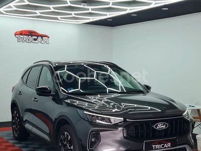 Usado Ford Kuga Active X 243 CV (178 kW) 2025 Gris / plata SUV