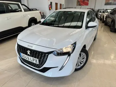 Usado Peugeot 208 Active 75 CV (55 kW) 2021 Blanco Utilitario