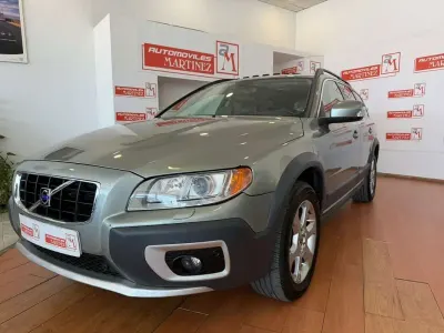 Usado Volvo XC70 Summum 185 CV (136 kW) 2008 Gris Familiar