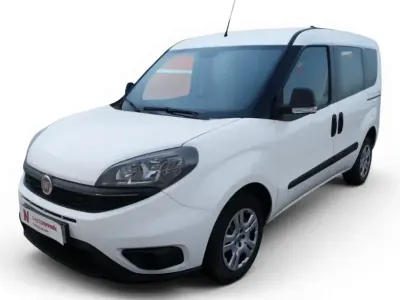 Usado Fiat Doblò 105 CV (77 kW) 2022 Blanco Monovolumen