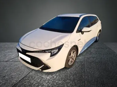Usado Toyota Corolla Business Edition 122 CV (89 kW) 2021 Blanco Familiar