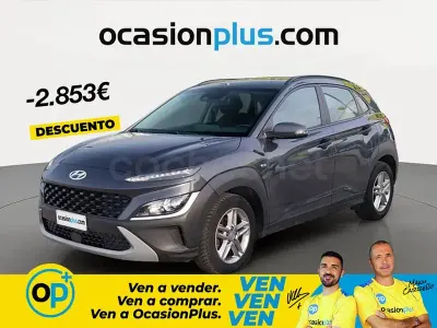 Usado Hyundai Kona 120 CV (88 kW) 2022 Gris / plata SUV