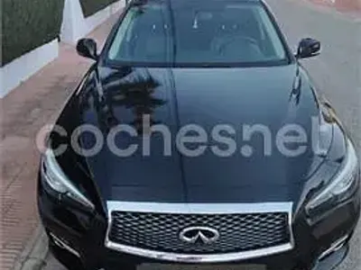 Usado Infiniti Q50 170 CV (125 kW) 2015 Negro Berlina