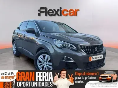 Usado Peugeot 3008 Active 130 HP (95 kW) 2020 Castanho SUV