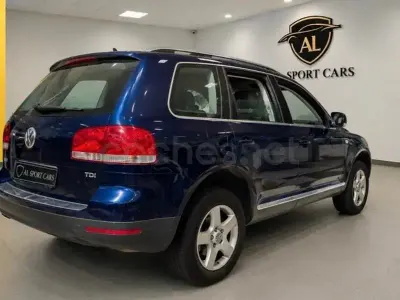 Second-hand VW Touareg R 174 CP (127 kW) 2005 Albastru SUV