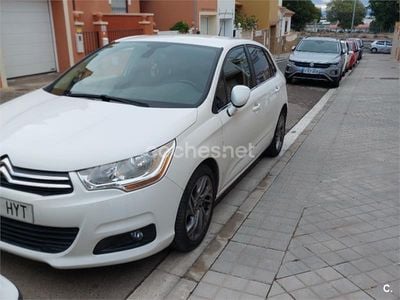 Usado Citroën C4 92 CV (67 kW) 2014 Blanco Berlina