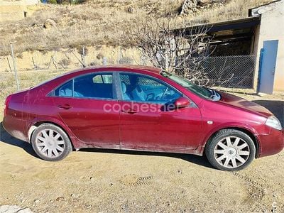 Granate Usado 2002 Nissan Primera Visia Berlina | 700 € (Super precio)