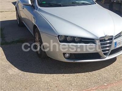 Alfa Romeo 159