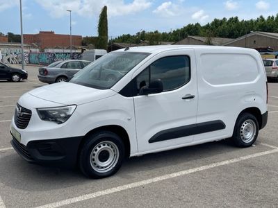 usado Opel Combo Cargo 1.5 TD S&S Express L H1 1000 75 kW (102 CV)