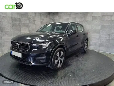 Usado Volvo XC40 Core 210 CV (154 kW) 2023 Negro SUV