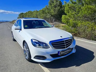 Usado Mercedes E300 Avantgarde 231 CV (169 kW) 2013 Blanco Berlina