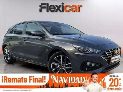 Verde Usado 2023 Hyundai i30 Berlina | 18.490 € (Precio justo)