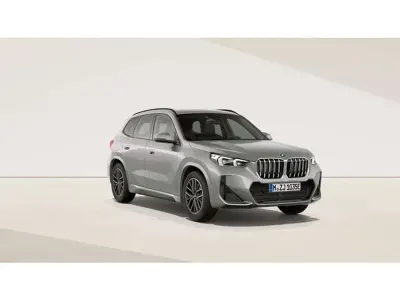 Usado BMW X1 Comfort Edition 326 CV (239 kW) 2024 Gris SUV