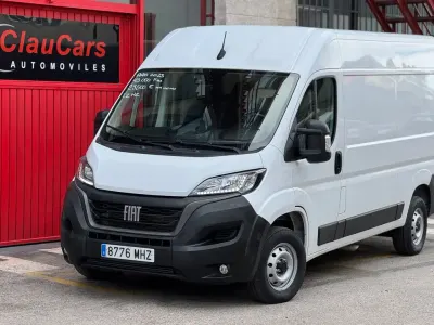 Usado Fiat Ducato Easy 140 HP (102 kW) 2023 Branco Van