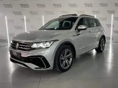 Käytetty VW Tiguan R-line 150 HP (110 kW) 2021 Harmaa Katumaasturi