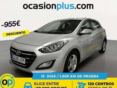 Usado Hyundai i30 101 CV (74 kW) 2016 Plateado Utilitario