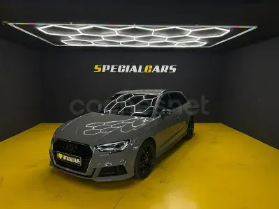 Usado Audi A3 S-Line 150 HP (110 kW) 2020 Cinzento Sedan